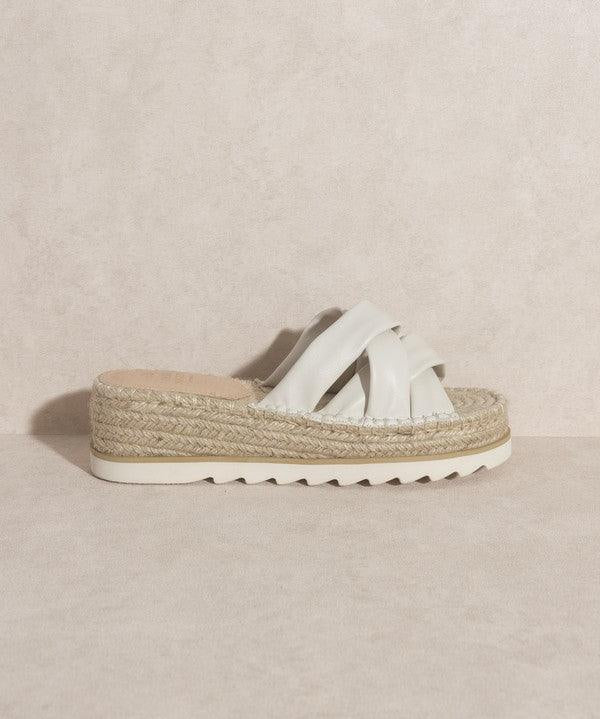 Rebel Sue - Strappy Platform Sandal - Sunday Golden