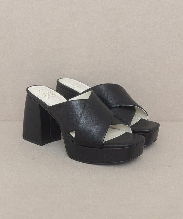 Carmen - Chunky Platform Mule Heel - Sunday Golden