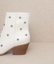 Ivanna - Star Studded Western Boots - Sunday Golden