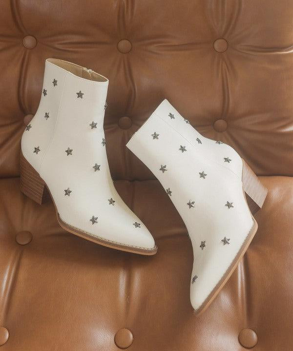Ivanna - Star Studded Western Boots - Sunday Golden