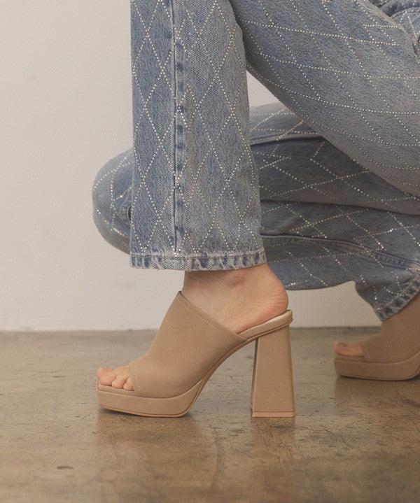 OASIS SOCIETY Vivienne - Slip On Platform Heels - Sunday Golden