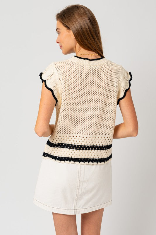 Tallulah  Round Neck Ruffle Sleeveless Color Contrast Top