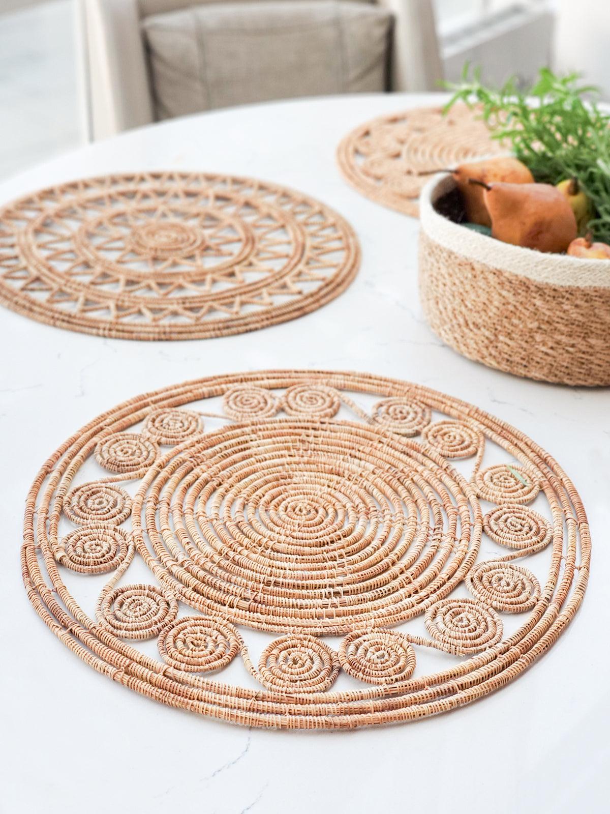 Bayu Woven Palm Fiber Placemat | Natural (Set of 2) - Sunday Golden